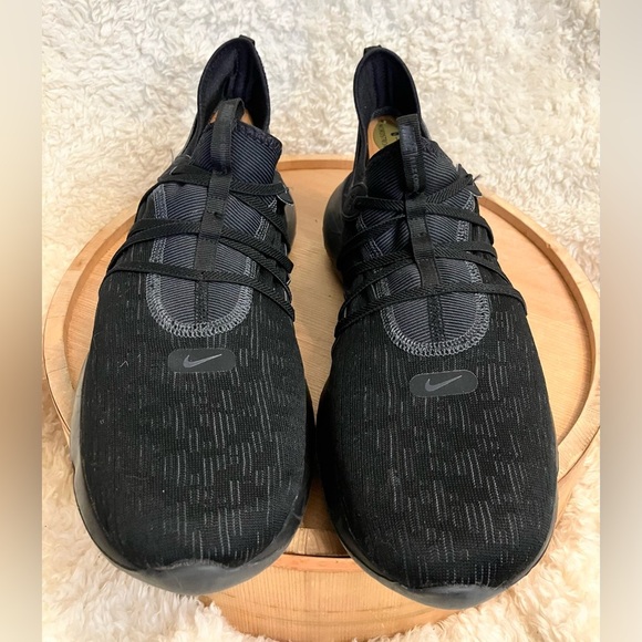 Nike Black Sneakers Flex RN Men’s Running Shoes Size 12 - Picture 2 of 10